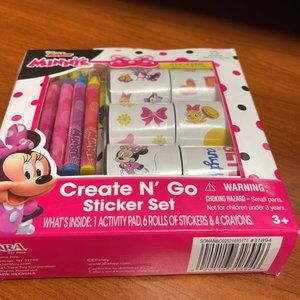 Disney Juniot Create N' Go Design Set (Minnie Mouse)